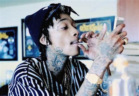 wiz khalifa james bong.